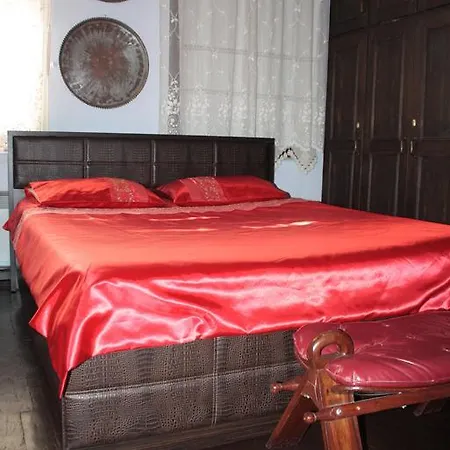 Sezinsu Daire Ayvalı